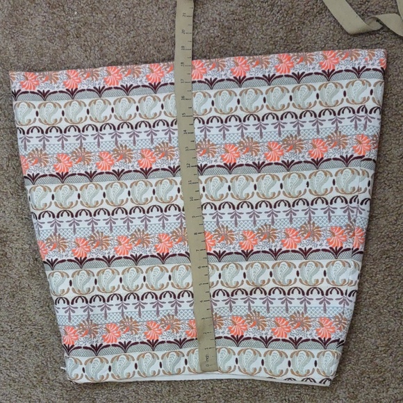 SLIGHTLY USED LOFT PATTERN SKIRT SIZE 6 - Picture 10 of 11